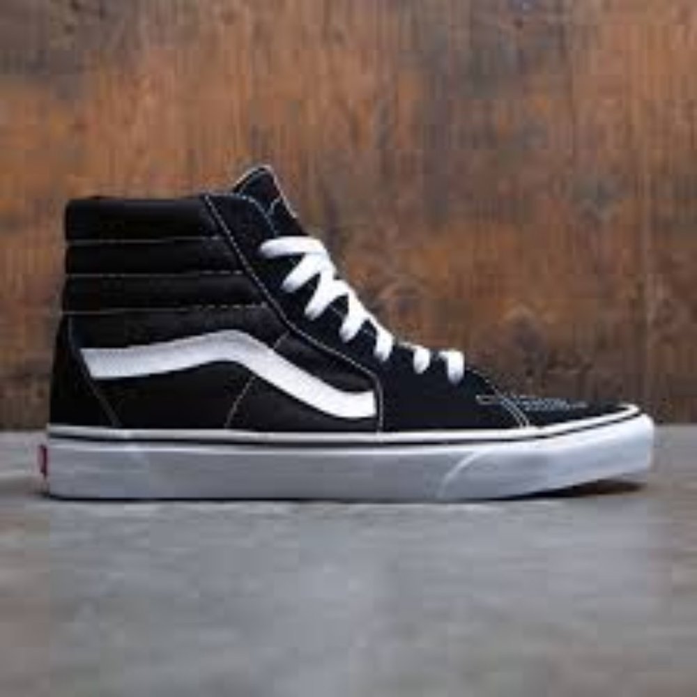 Sk8-Hi black\white vans